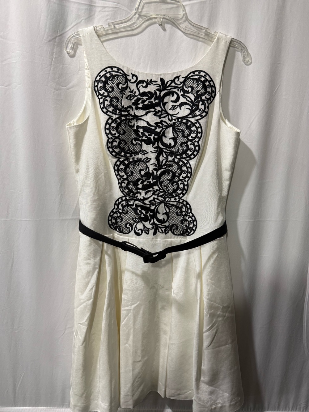 White House Black Market White Fit-and-Flare Dress with Black Lace Appliqué
